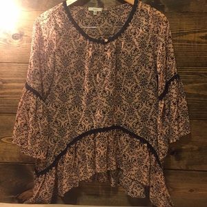 Bell sleeve top